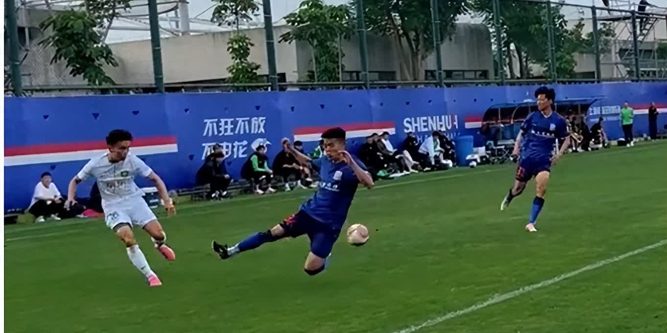 河南建业客场不敌北京中赫国安，遭遇开门红的简单介绍