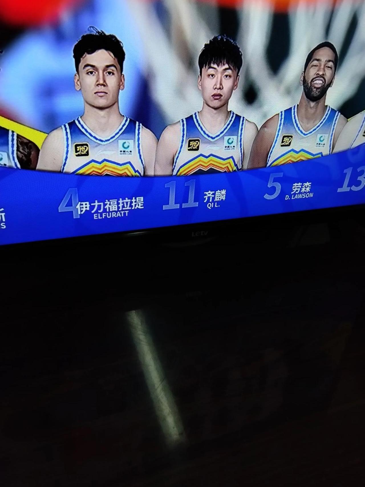 关于战队集体努力，夺取胜利晋级半决赛的信息