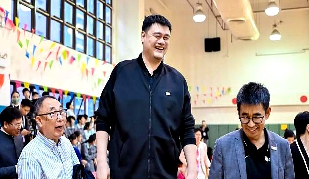 博鱼体育入口-姚明受邀作为特邀嘉宾参加NBA全明星赛，备受嘉年华期待的简单介绍